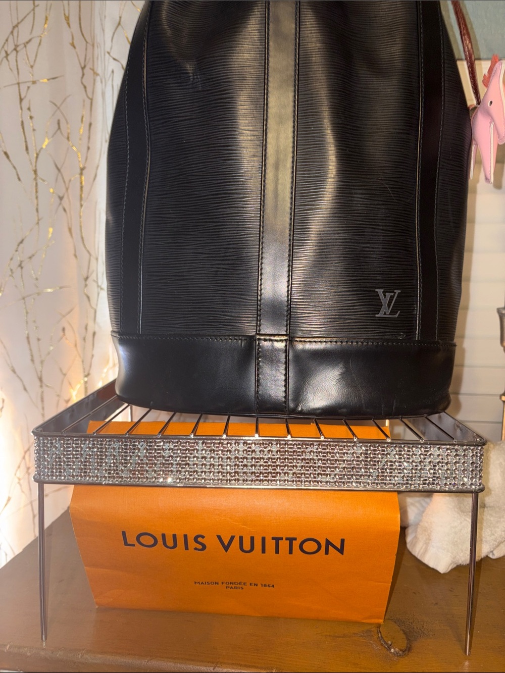 Kinnobaun Louis Vuitton Black Leather Backpack - LV Epi
